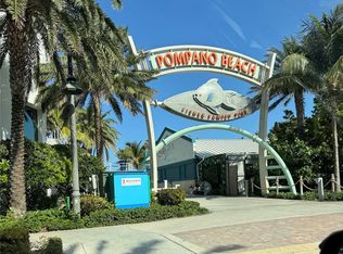 3205 SE 7th St APT 201, Pompano Beach, FL 33062