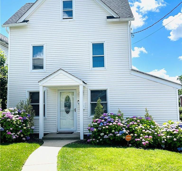 1st image of 12 Prospect Avenue