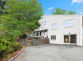 92 Fair St, Carmel, NY 10512