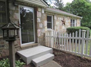 974 Bent Rd, Hatfield, PA 19440