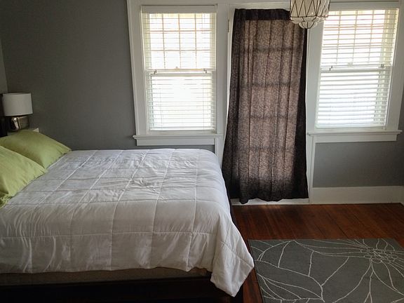 3rd image of 602 N Jefferson Ave