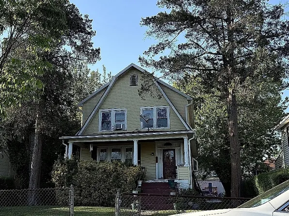 2804 Oakley Ave, Baltimore, MD 21215