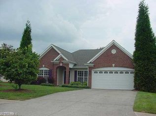 145 N Saint Andrews Dr, Advance, NC 27006