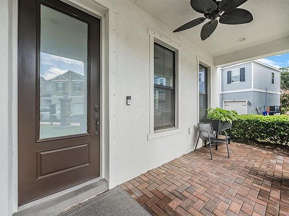 2nd image of 845 Aurora Way