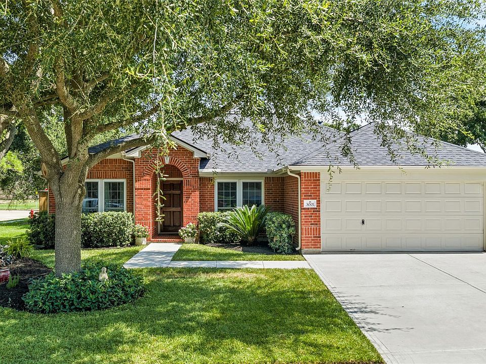 1st image of 3001 Meadow Bay Dr