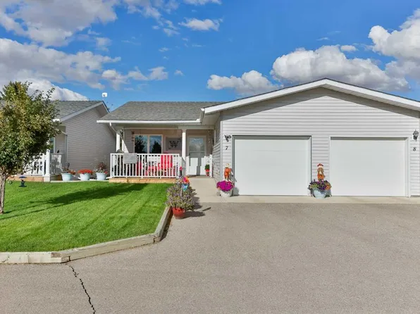 717 W Centre St #7, Vulcan, AB T0L 2B0