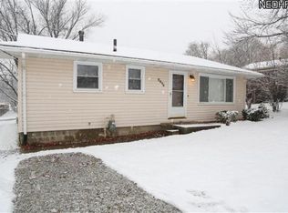 2575 Saratoga Ave SW, Canton, OH 44706