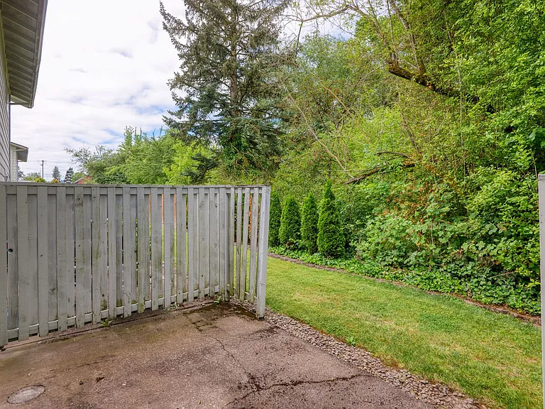 17144 SW Alexander St — Photo 4