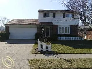 22639 Poplar Ct photo 1