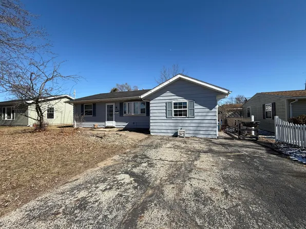 2006 Buffalo St, Michigan City, IN 46360