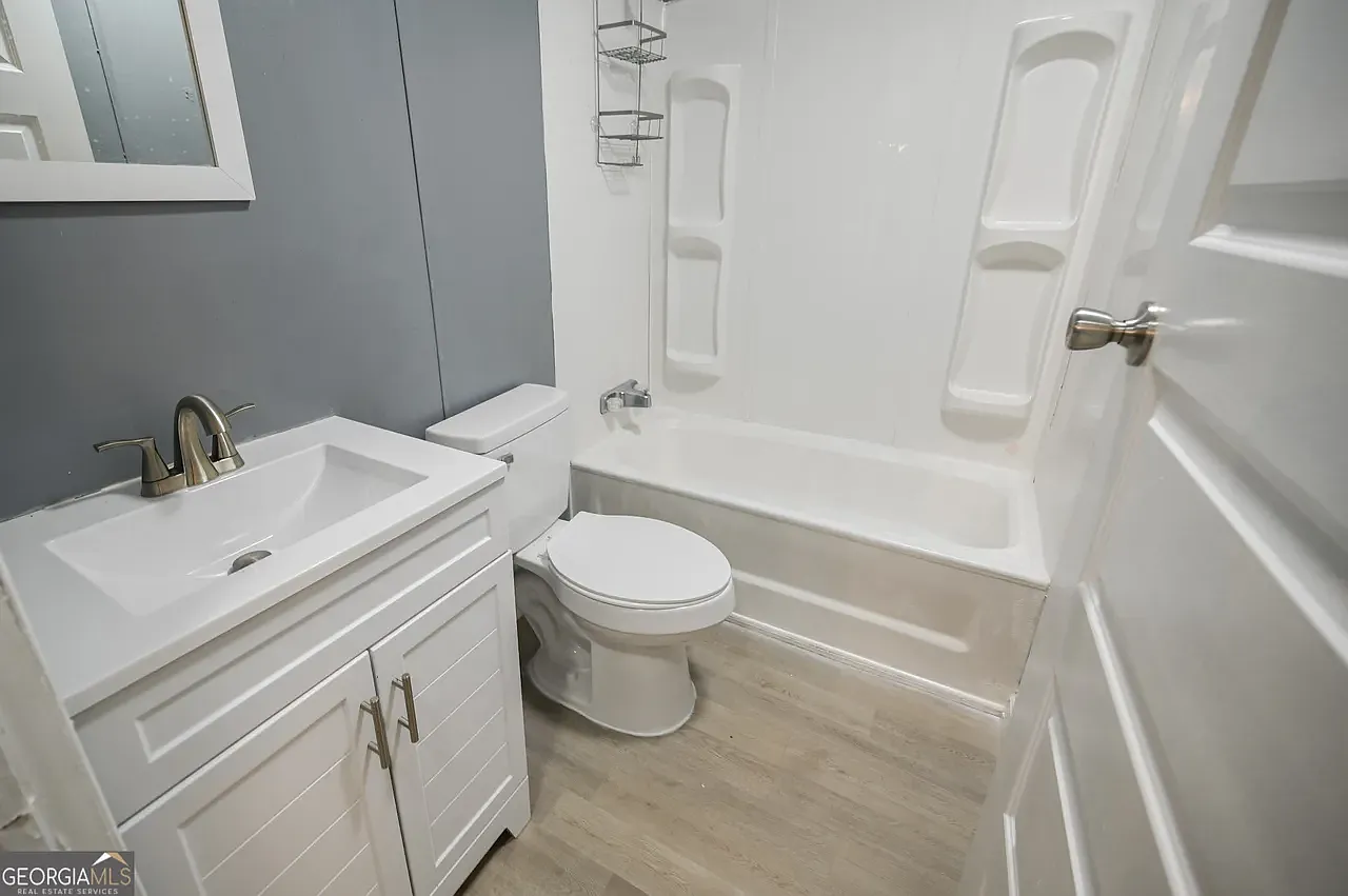 3 bed, 1272 sqft, $1,050 — Photo 3
