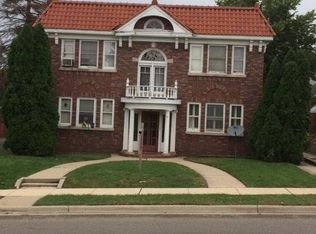 2238 Broadway APT 4, Rockford, IL 61104