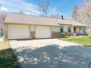1000 S Park Blvd, Streamwood, IL