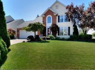 219 Sandstone Ridge Way, Berea, OH 44017