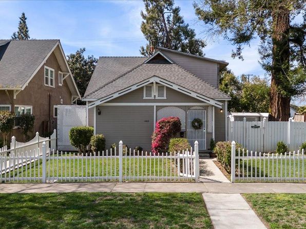 1405 Sacramento St, Escalon, CA 95320
