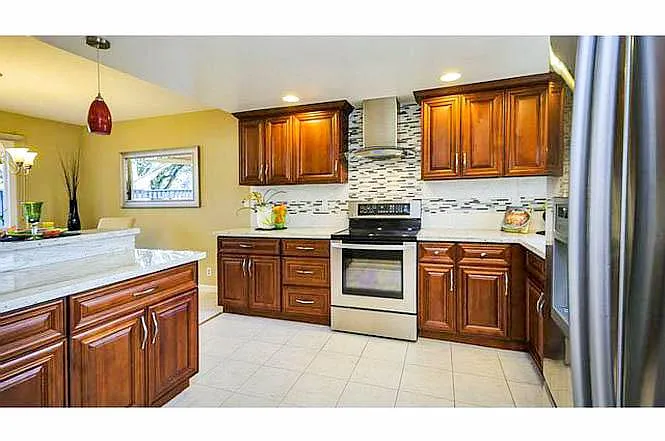 Building Photo - 640 Pegasus Ln