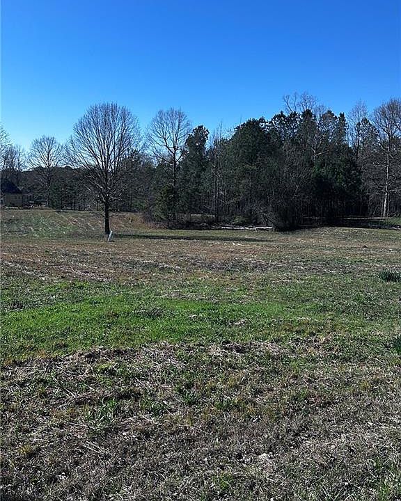 2nd image of 8395 Vernon Grove Rd #A