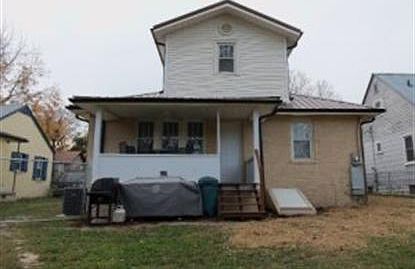 5th image of 3718 Speedway Cir