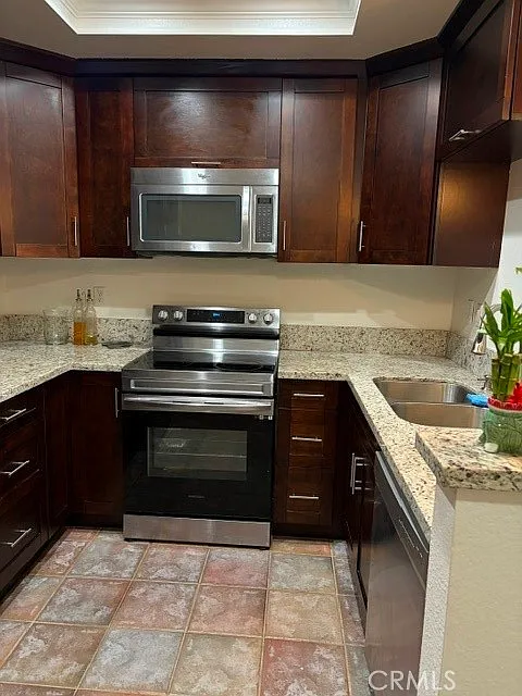 1 bed, 799 sqft, $3,100 — Photo 4
