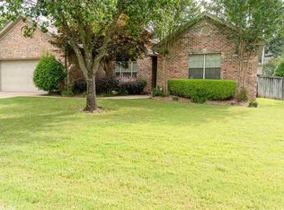 2007 Brookford Dr, Little Rock, AR 72211