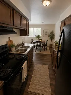 Genesis Apartments — Photo 6