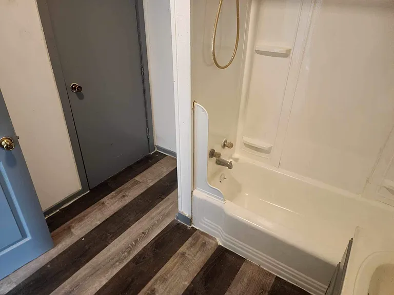 631 Main St #1 — Photo 13