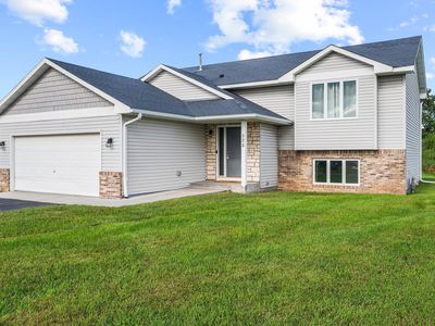528 Jackson Cir, Somerset, WI, 54025
