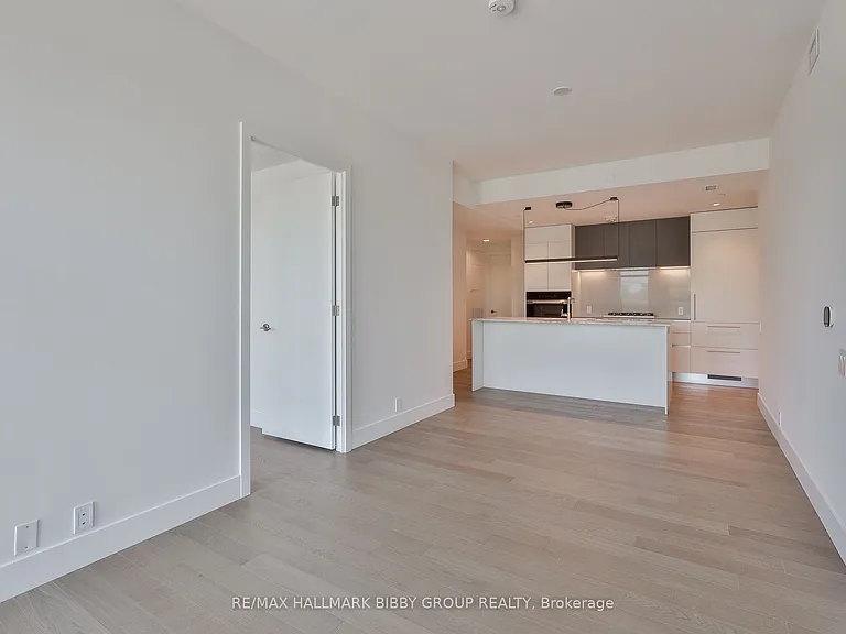 1414 Bayview Ave #304 — Photo 5