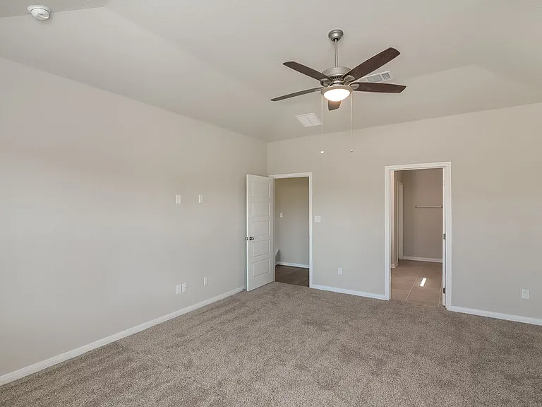 304 Shelton Pass — Photo 9