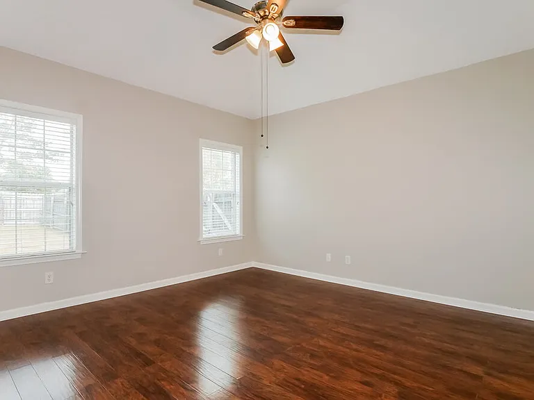 7838 Alexanders Crossing Dr — Photo 11