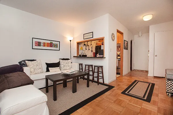 Sold by Kian Realty | media 14