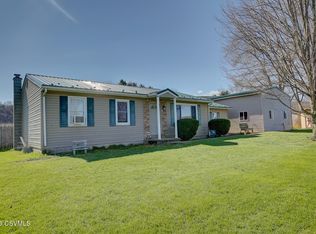 111 W Market St, Freeburg, PA