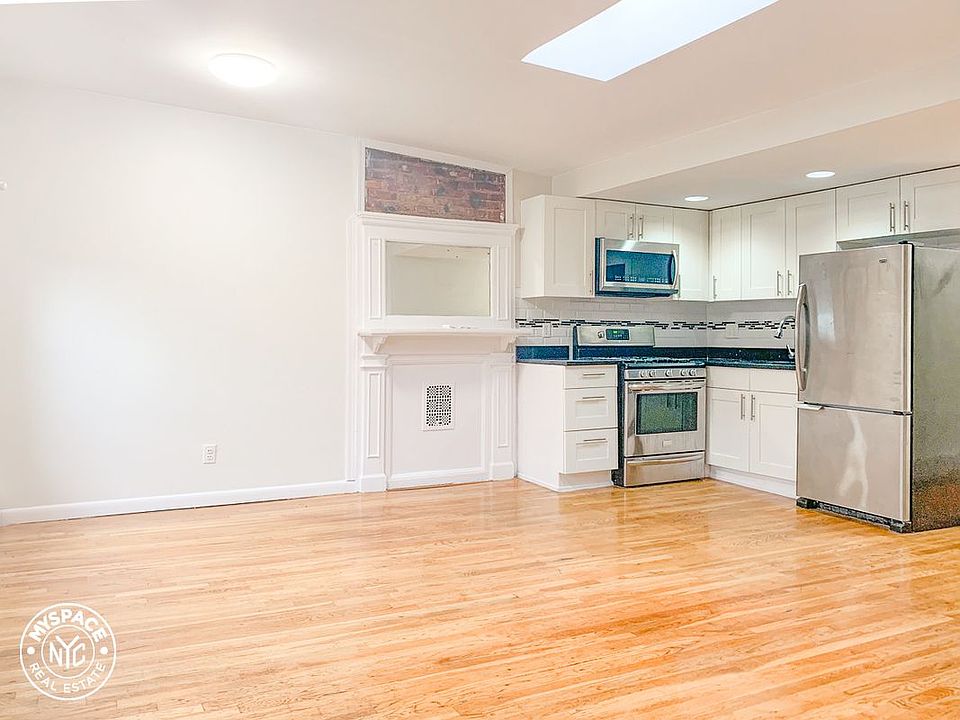 1st image of 161 Gates Ave #4FF