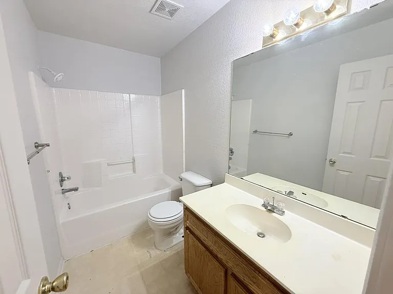 3708 Gus Dr #B — Photo 29