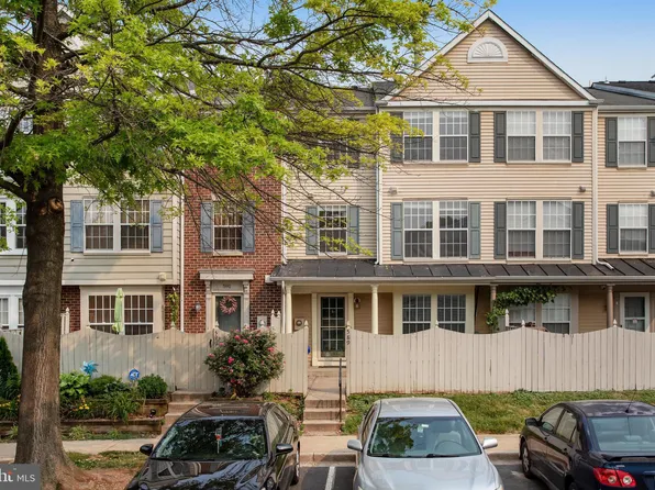 589 Boysenberry Ln, Frederick, MD 21703