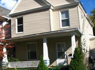 1381 Cove Ave, Lakewood, OH