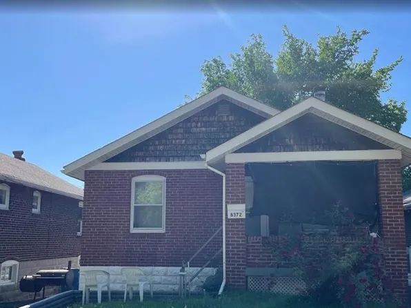 8372 College Ave, Saint Louis, MO 63136
