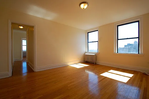 Rented by Bohemia Realty Group | media 20