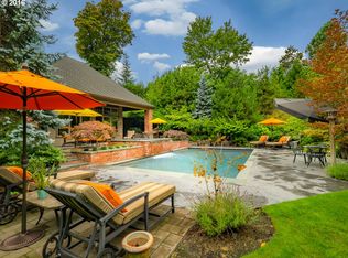 1710 SW Military Rd, Portland, OR 97219