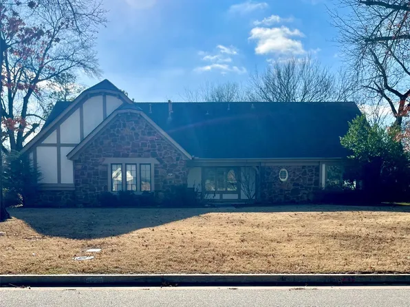 5830 E 99th St, Tulsa, OK 74137
