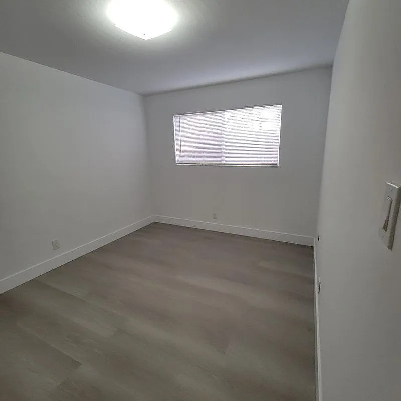 2 bed, 1.0 bath, 600 sqft, $2,495 — Photo 4