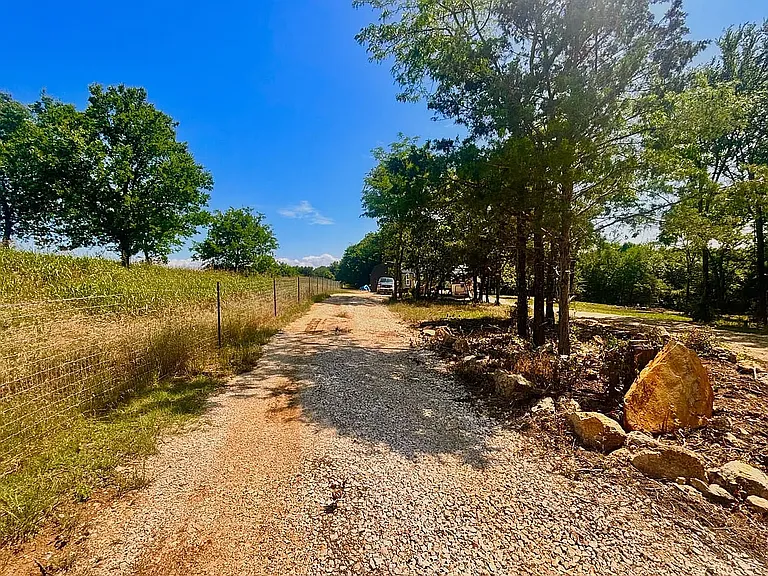 7009 Coley Rd — Photo 4