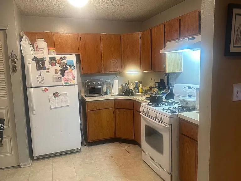 139 Darwin Ln — Photo 3