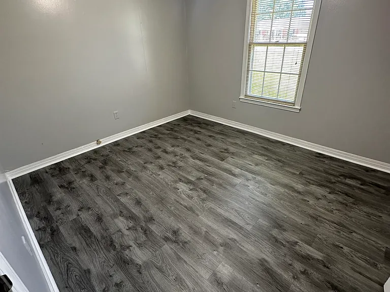 1401 Fords Way — Photo 11