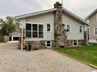 549 S Washington St, Taylorville, IL 62568