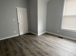 2881 E 77th St #1, Chicago, IL 60649