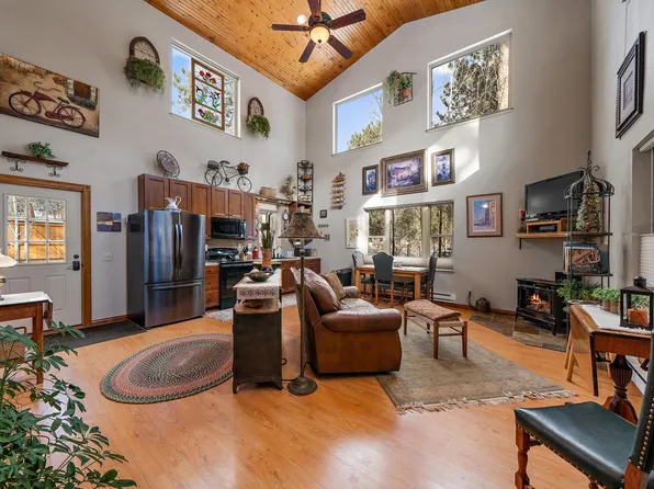 29812 Fairway Dr, Evergreen, CO 80439