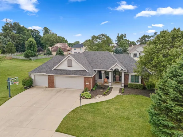 1225 Obsidian Ln, Fort Wayne, IN 46845