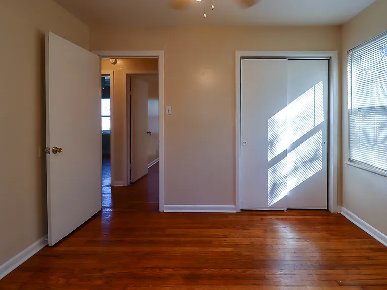 2701 Hillside Dr — Photo 16