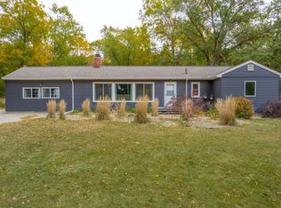 2426 Rownd St, Cedar Falls, IA 50613